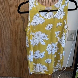 Like new, floral tank top | Loft SP